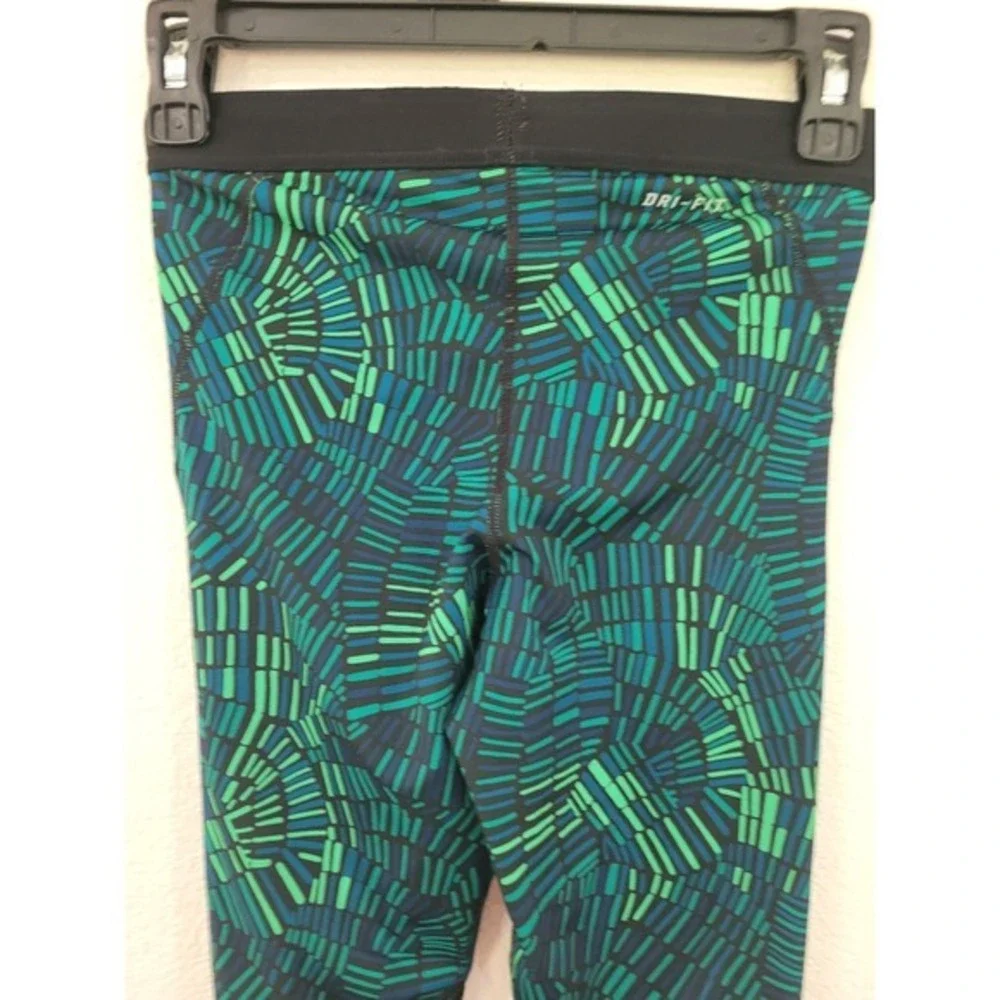 Nike Pro Dri-FIT Leggings Womens‎ S Green Blue Mosaic Print Mesh Capri #24